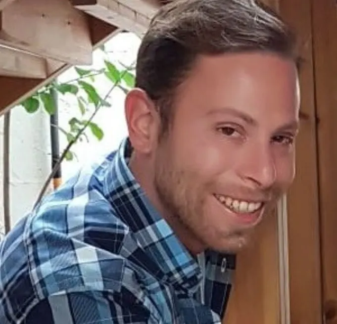 דין שרון צ'אפלין
